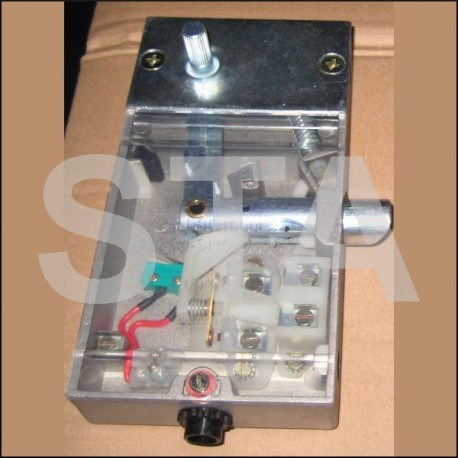 Lock Fermator. Hinge on left side