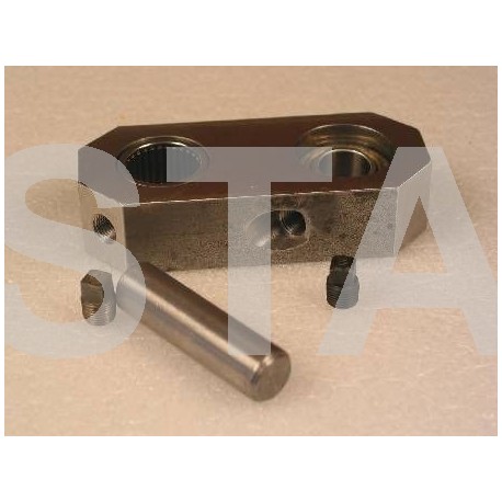  L02000FA519 LINK - CONNECTION WITH PIN & PIPE PLUGS FOR 219HT GEARLESS M/C