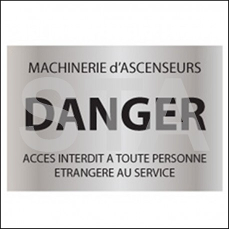 Machinerie d'ascenseur -DANGER