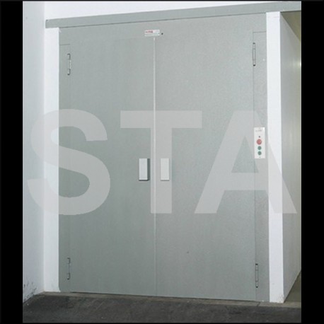 Freight elevator cab up to 1500 Kg